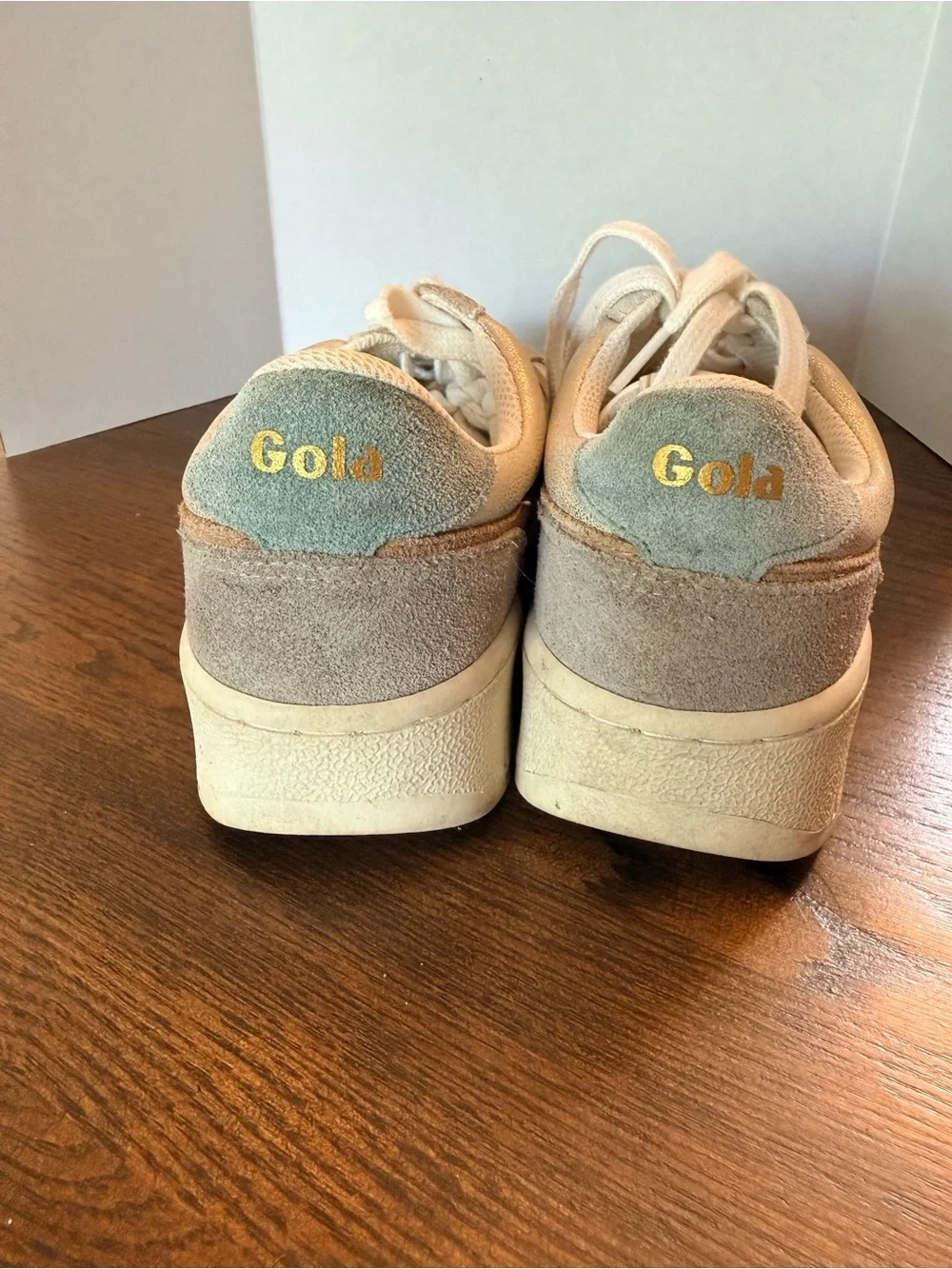 Gola Women's Superslam Blaze II sneakers. Women’s size 7